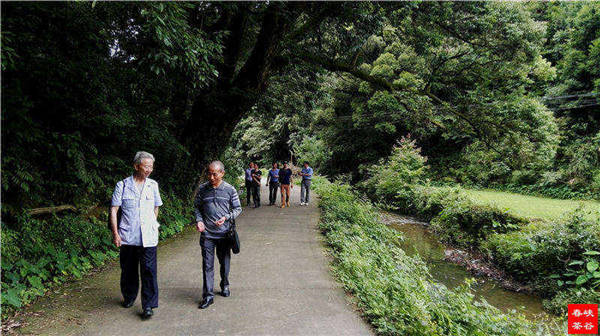 �l����������Դ������߀���{�ȴ�