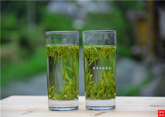 �}�{�ȴ���