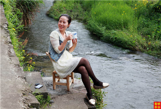 �}�{�ȴ���