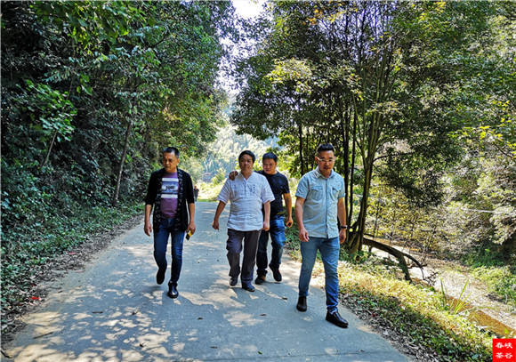 �{�������Դ