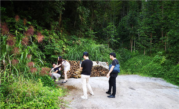 ϲӭ�������ώ������˵�˼����Դ�����и�