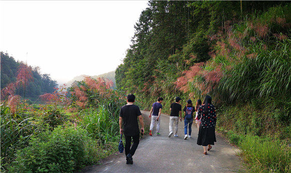 ϲӭ�������ώ������˵�˼����Դ�����и�