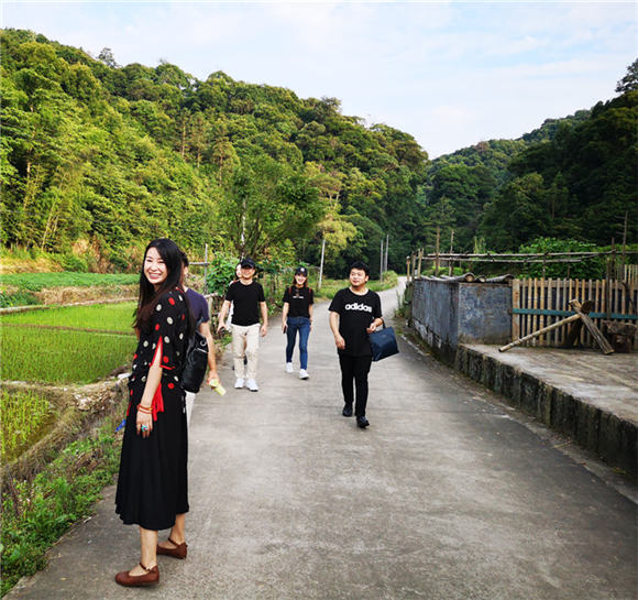 ϲӭ�������ώ������˵�˼����Դ�����и�