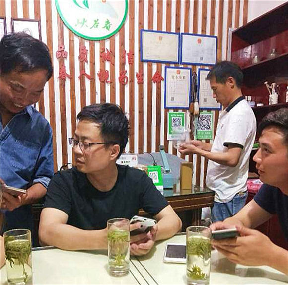 ϲӭ�������ώ������˵�˼����Դ�����и�