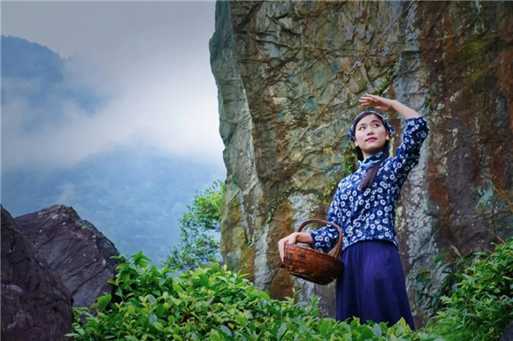 ���M������l(xi��ng)��׌���������Ȼ�ı���