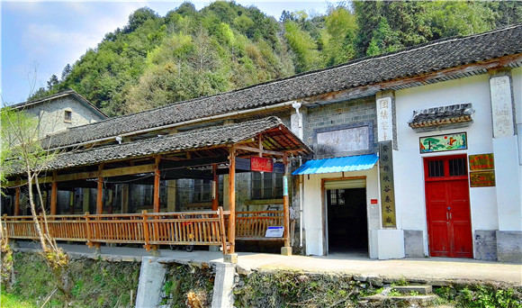 �����{�ȴ�