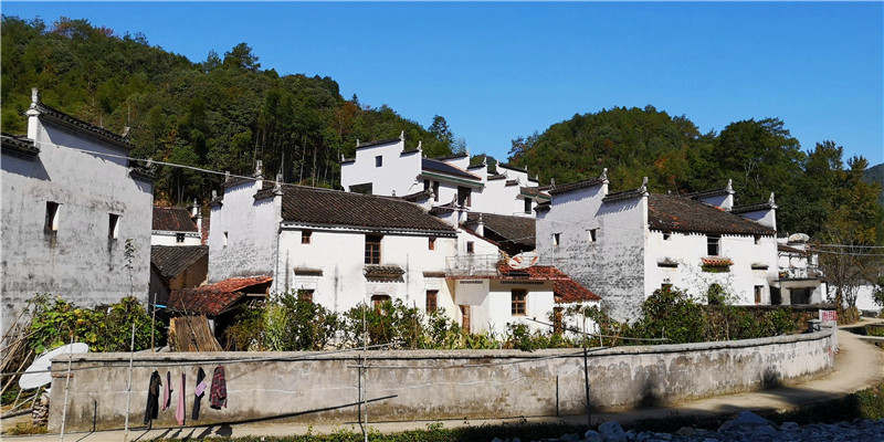 �R�F�wԊ���� ����éɽ��